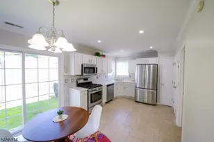 92 Connelly Ave, Mount Olive, NJ 07828 - Photo 4