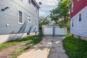 631 Maple St, Linden, NJ 07036 - Photo 34