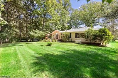 629 Lawlins Rd, Wyckoff Township, NJ 07481 - Photo 30
