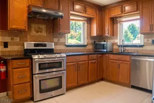 30 Carlson Pl, Parsippany, NJ 07034 - Photo 4