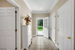 41 Chapin Ln, Bernards Township, NJ 07931 - Photo 18