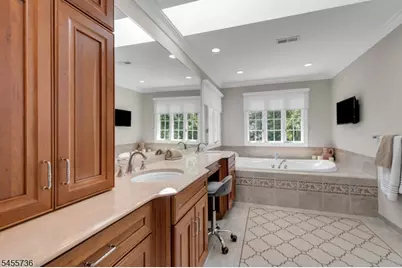 41 Chapin Ln, Bernards Township, NJ 07931 - Photo 22