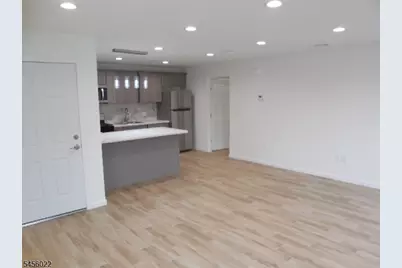 69 Paterson Hamburg Tpk #B, Riverdale, NJ 07457 - Photo 2