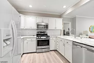 505 Cleveland Ln, Rockaway Township, NJ 07866 - Photo 6