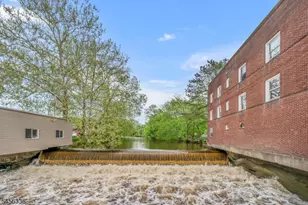 16 Greenwich St, Belvidere, NJ 07823 - Photo 28
