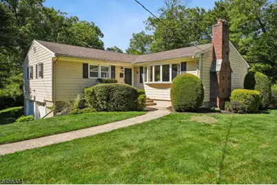 14 Burlington Rd, Berkeley Heights Township, NJ 07974 - Photo 2