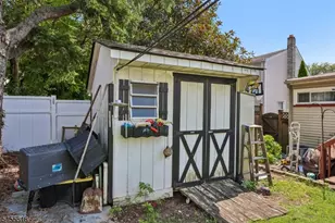 15-27 Parmelee Ave, Fair Lawn, NJ 07410 - Photo 30