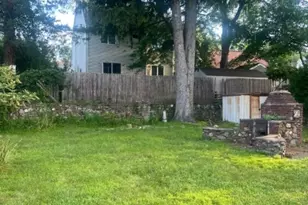 27 Charles Terrace, Waldwick, NJ 07463 - Photo 4