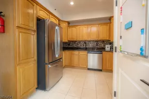 351 S Broad St, Elizabeth, NJ 07202 - Photo 4