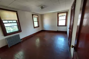 82 Roosevelt Ave, Belleville, NJ 07109 - Photo 2