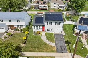 81 Rutan Rd, Belleville, NJ 07109 - Photo 2