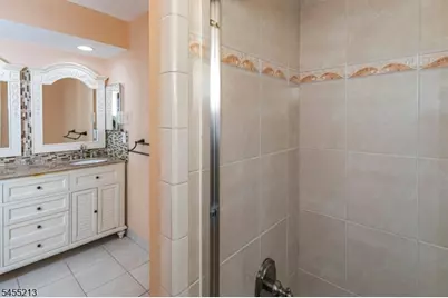 9 Chipwood Ln, North Brunswick Township, NJ 08902 - Photo 28