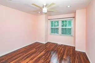 9 Chipwood Ln, North Brunswick Township, NJ 08902 - Photo 26