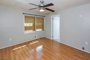 9 Chipwood Ln, North Brunswick Township, NJ 08902 - Photo 18