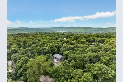 5 Lawrence Dr, Vernon, NJ 07422 - Photo 28