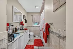 5 Lawrence Dr, Vernon, NJ 07422 - Photo 16