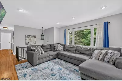 5 Lawrence Dr, Vernon, NJ 07422 - Photo 14