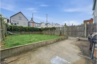 220 Inslee Pl, Elizabeth, NJ 07206 - Photo 16