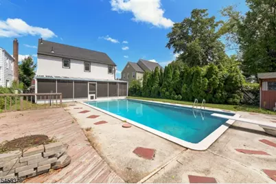 2758 Larchmont Rd, Union Township, NJ 07083 - Photo 40