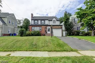 2758 Larchmont Rd, Union Township, NJ 07083 - Photo 2