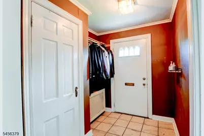 2758 Larchmont Rd, Union Township, NJ 07083 - Photo 4