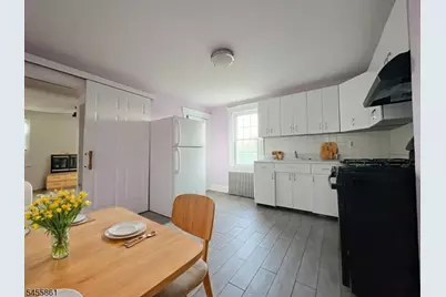 251 N 7th Ave, Manville, NJ 08835 - Photo 10