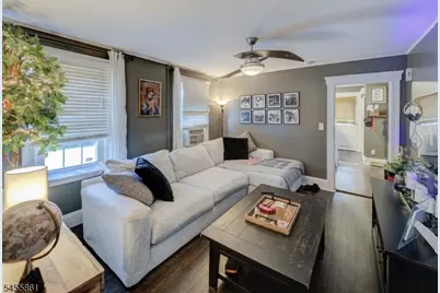 251 N 7th Ave, Manville, NJ 08835 - Photo 4