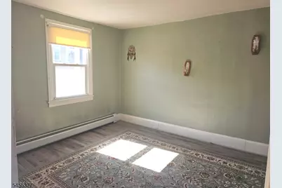 589 S Main St, Phillipsburg, NJ 08865 - Photo 8
