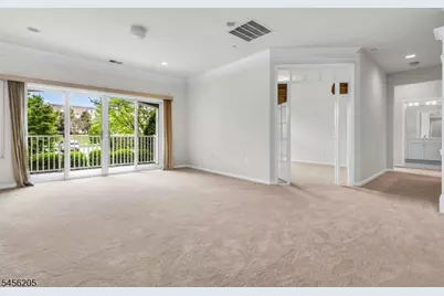 7110 Westover Way #7110, Franklin Township, NJ 08873 - Photo 4