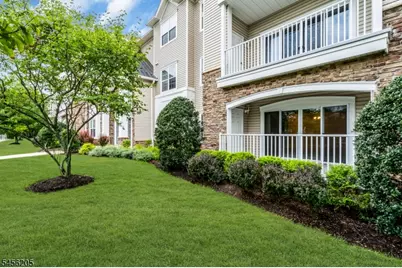 7110 Westover Way #7110, Franklin Township, NJ 08873 - Photo 2
