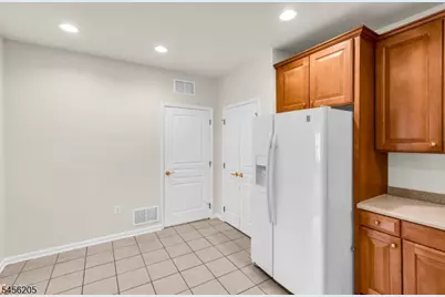 7110 Westover Way #7110, Franklin Township, NJ 08873 - Photo 24