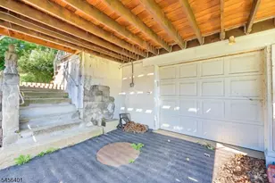 13 Hopatchung Rd, Hopatcong, NJ 07843 - Photo 4