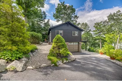 101 Hillside Rd, Vernon, NJ 07422 - Photo 6