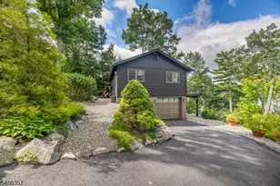 101 Hillside Rd, Vernon, NJ 07422 - Photo 6