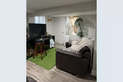 1007 W 8th St, Plainfield, NJ 07063 - Photo 16