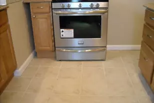 301 Penfield Pl, Dunellen, NJ 08812 - Photo 6