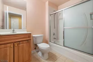 11 Disbro Ln, Franklin Township, NJ 08873 - Photo 20