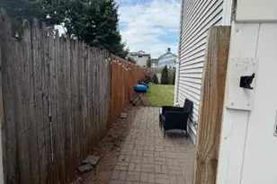 24 Welton St, New Brunswick, NJ 08901 - Photo 4