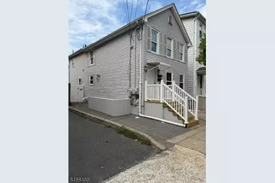 24 Welton St, New Brunswick, NJ 08901 - Photo 1