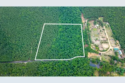 451 Beckerville Rd, Manchester Township, NJ 08759 - Photo 2