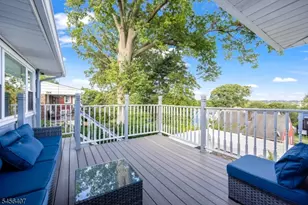 12 Lois Ave, Clifton, NJ 07014 - Photo 4