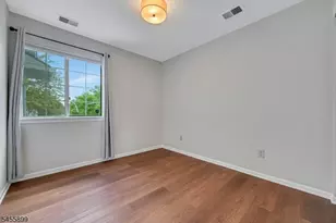 31 Academy Ct, Bedminster Township, NJ 07921 - Photo 12