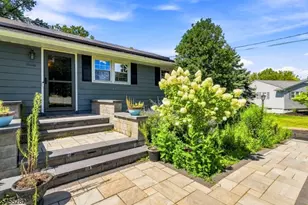 20 Claremont Dr, Hillsborough Township, NJ 08844 - Photo 12