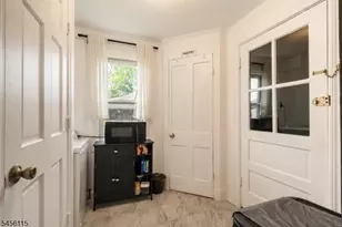 374 Firth St, Phillipsburg, NJ 08865 - Photo 10