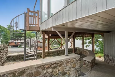 327 Squaw Trl, Hopatcong, NJ 07821 - Photo 34