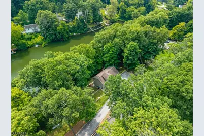 42 W Shore Dr, Vernon, NJ 07462 - Photo 46