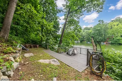 42 W Shore Dr, Vernon, NJ 07462 - Photo 38