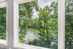 42 W Shore Dr, Vernon, NJ 07462 - Photo 8