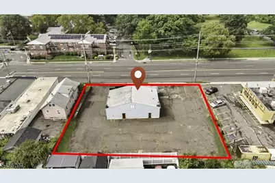1912 E Saint Georges Ave, Linden, NJ 07036 - Photo 4