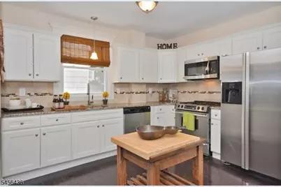 506 Beardsley Ave, Bloomfield, NJ 07003 - Photo 4